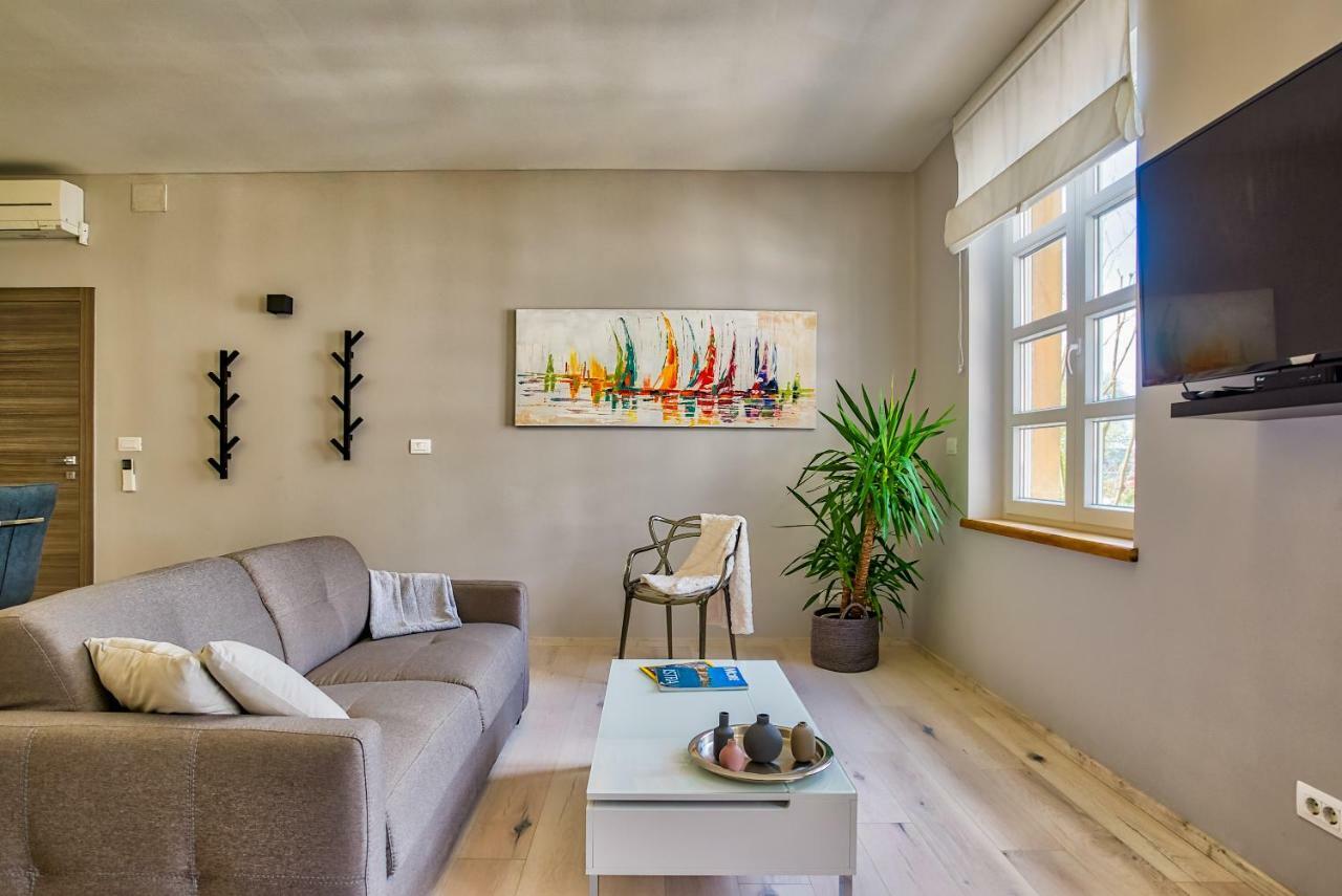 Parkside Apartments Pula Exterior foto
